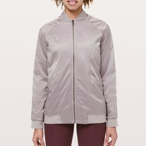 Lululemon women’s Trace Back Bomber Jacket in dark chrome, size 4